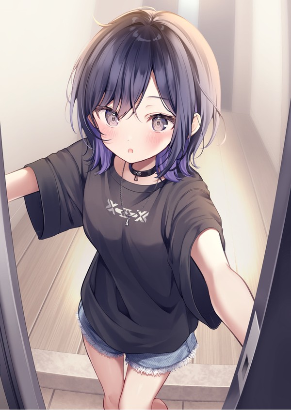お出迎えしてくれる反抗期の妹ちゃん
