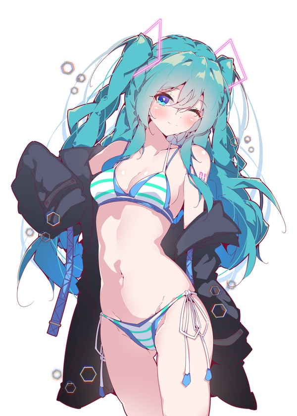 水着重ね着ミクさん