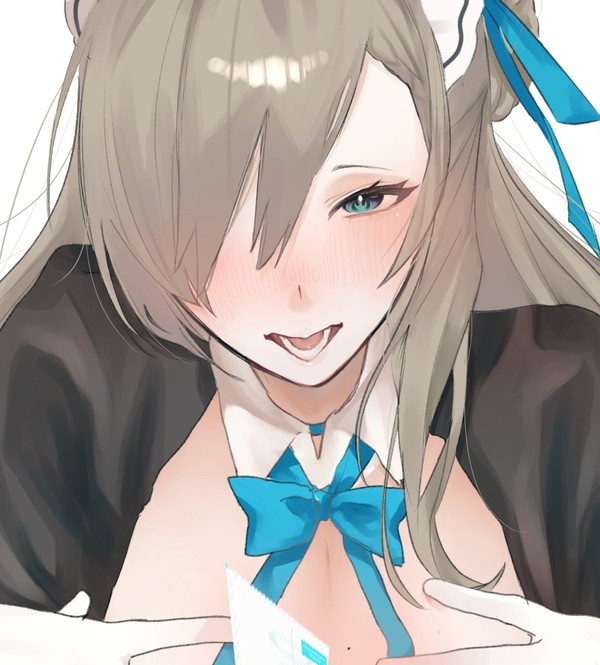 メイドアスナ