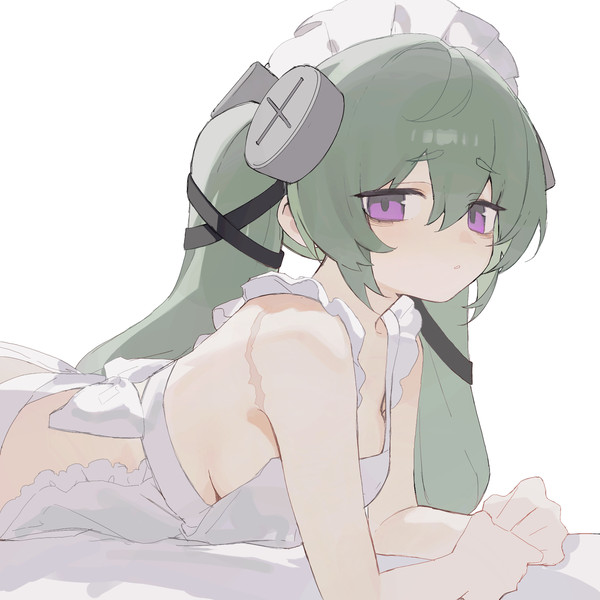 裸エプロンカリン