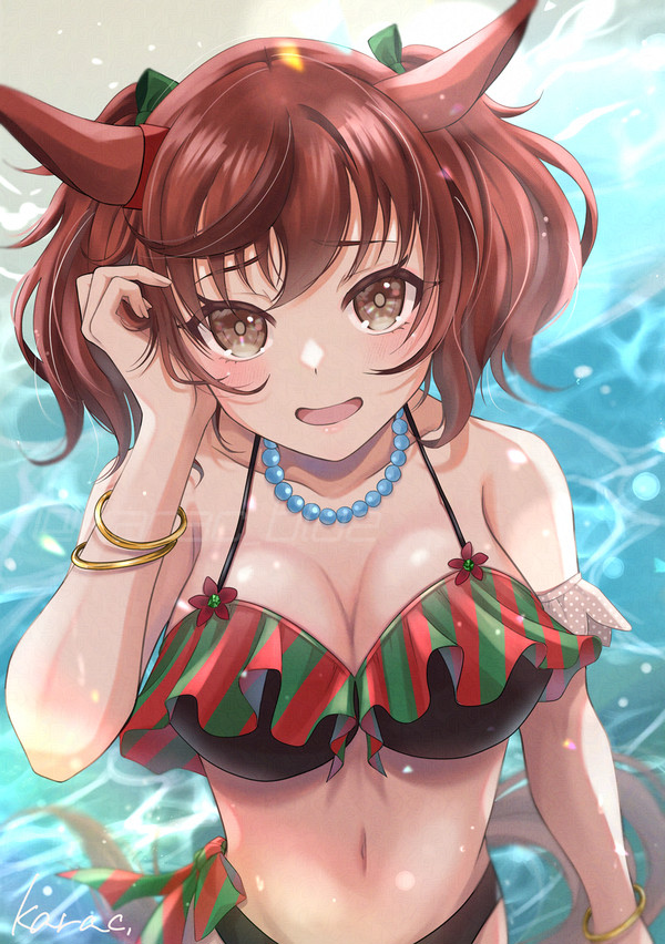 「に、似合ってます……？」
