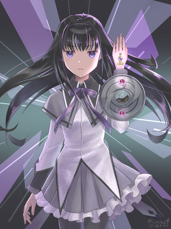 暁美ほむら