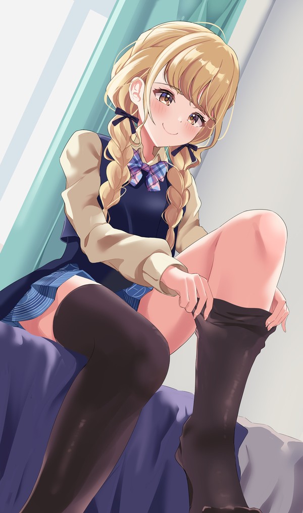 ニーソことね