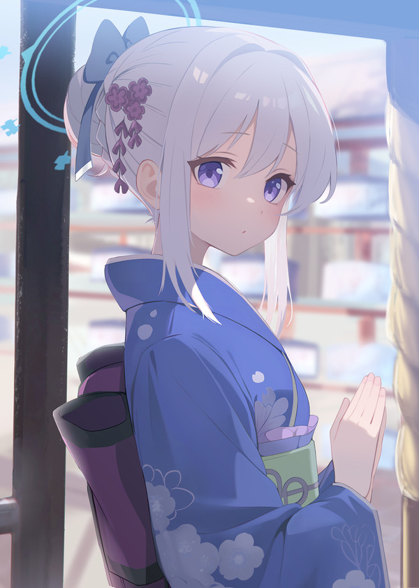 月雪ミヤコ