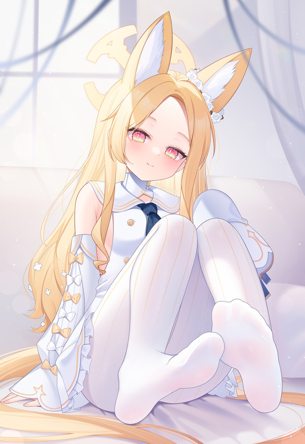 💛🤍