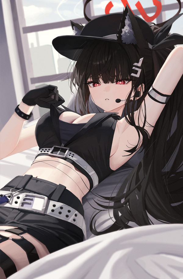 調月リオ