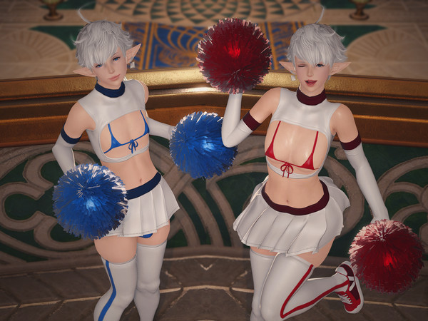 Twin Cheerleaders