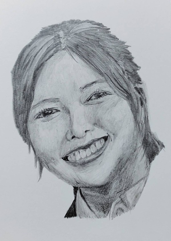 白石麻衣さん。鉛筆画。イラスト。
