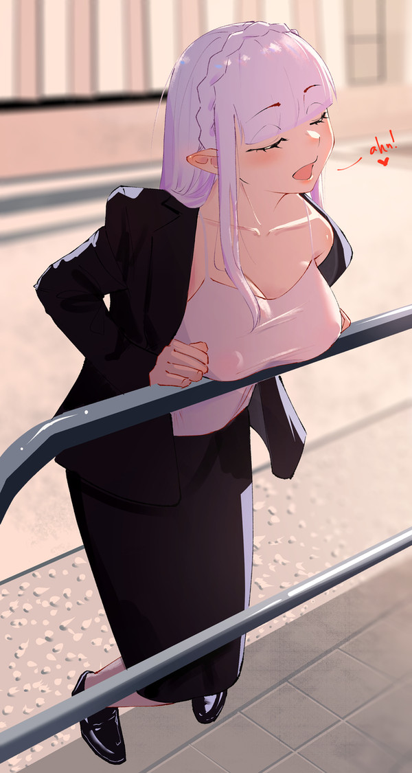 Emilia in suit