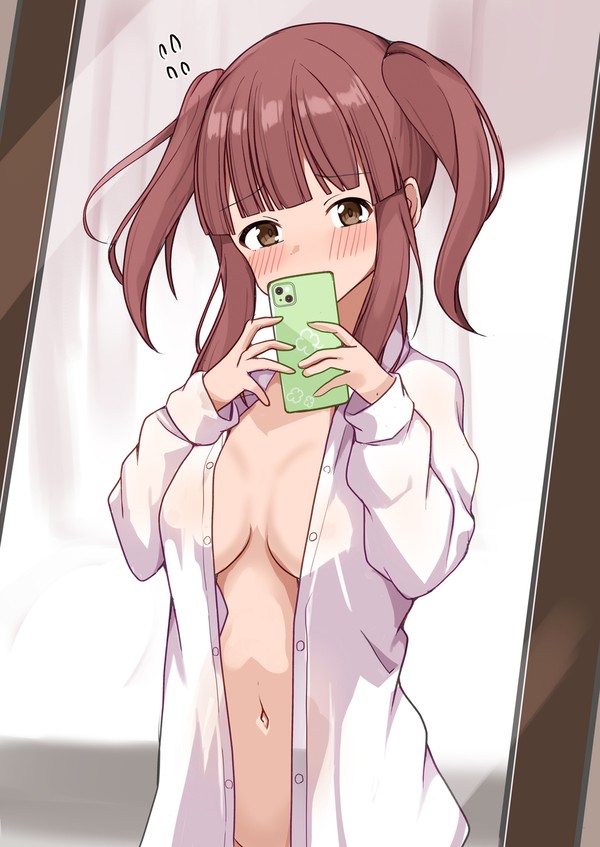 彼Pシャツ自撮り智絵里...