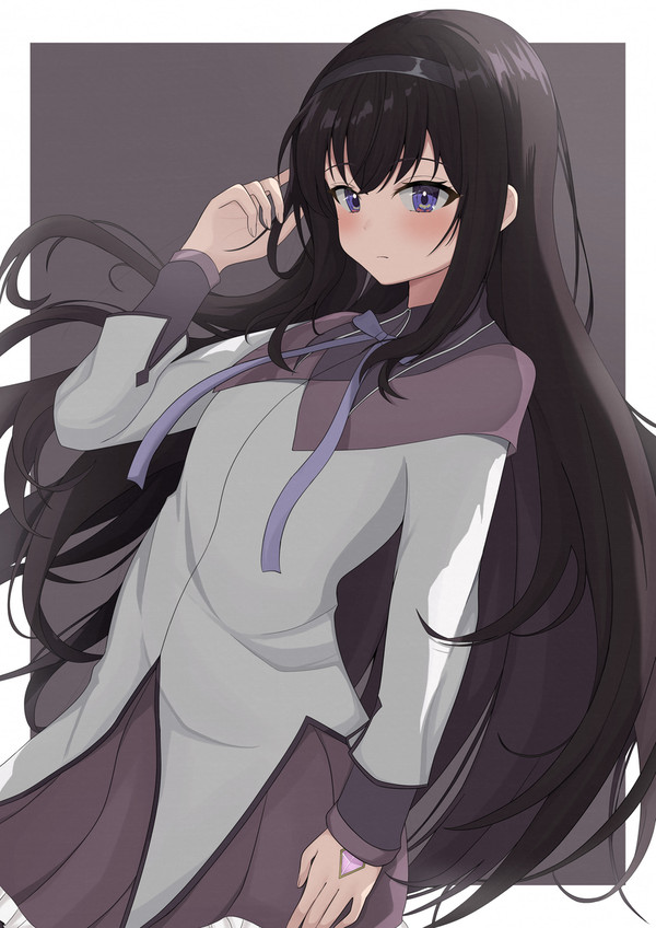 暁美ほむら