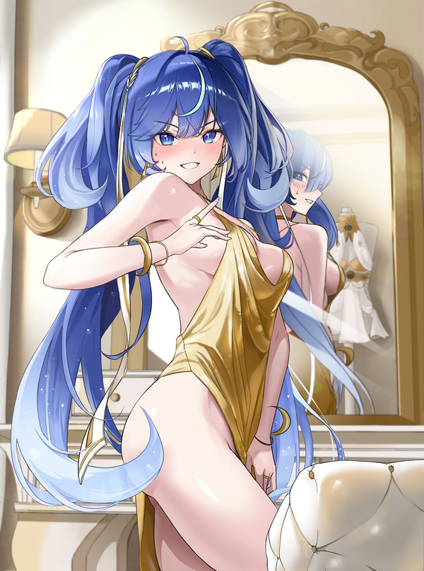 Golden Dress Iuno