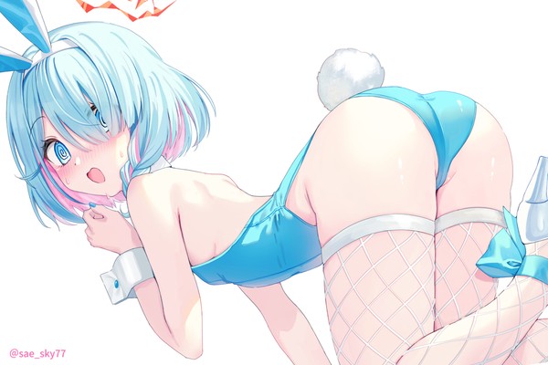 尻アロナ