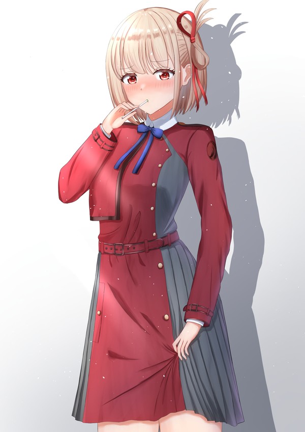 錦木千束