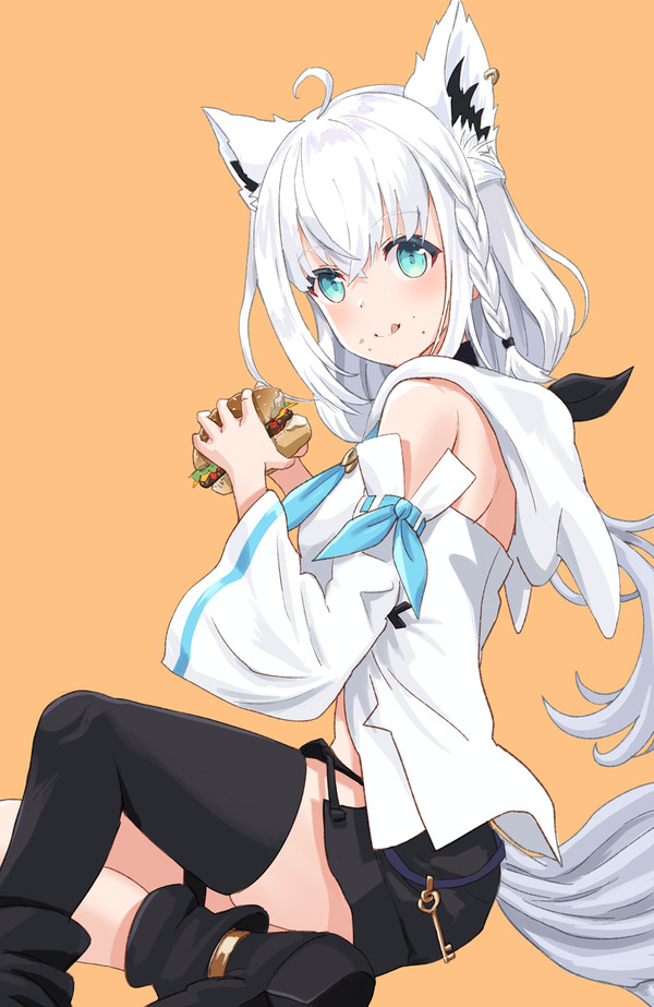 白上フブキ