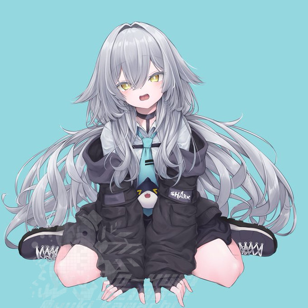 ぺたん座りルルネちゃん