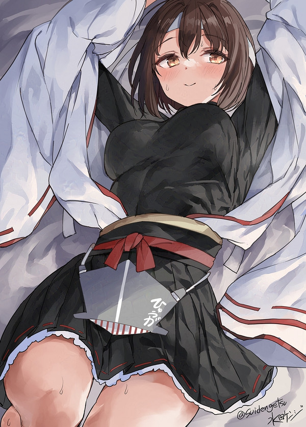 日向さんの黒インナー…
