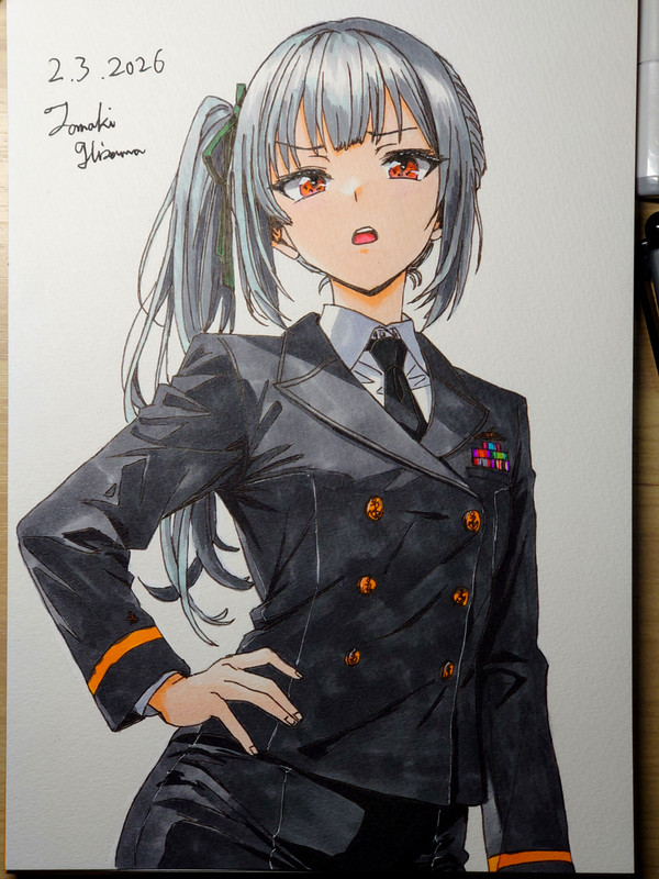 制服霞