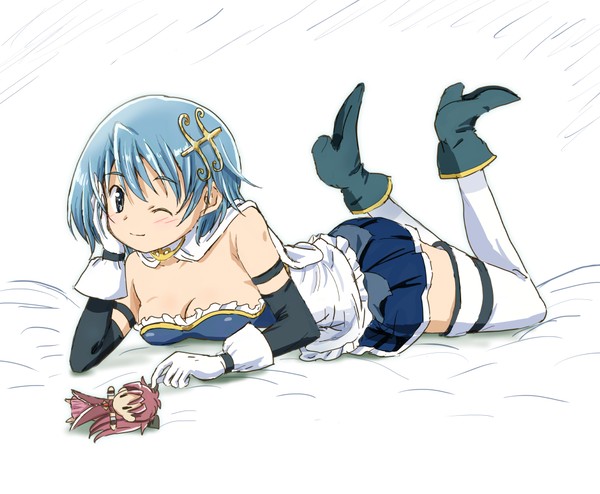 さやかちゃん寝そべり