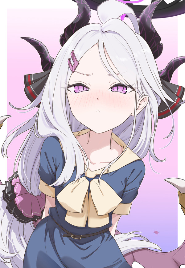 私服 ヒナちゃん