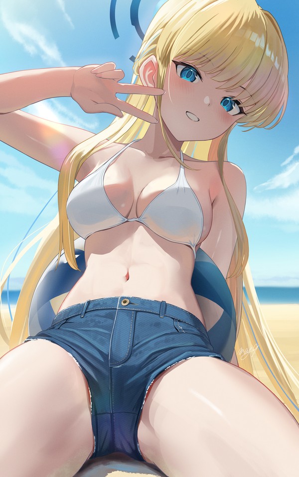 デニムショートパンツなトキちゃん - 1/1