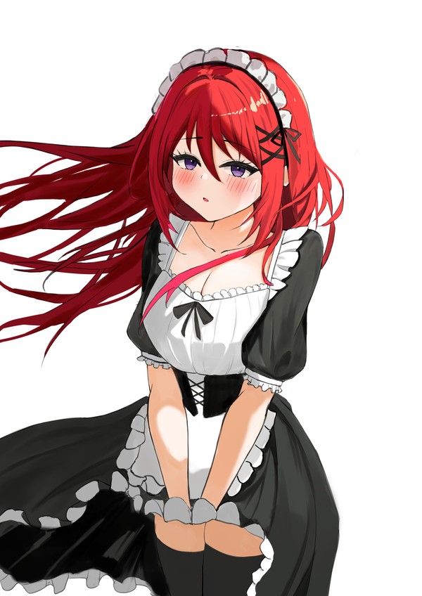 赤い髪のメイドさん