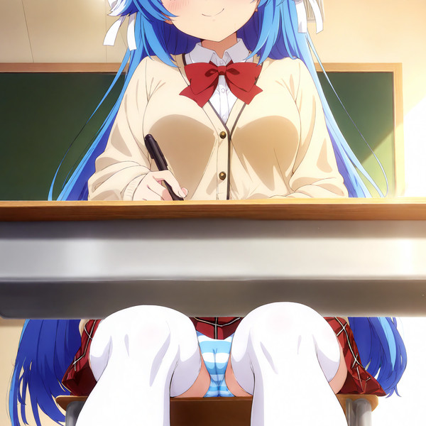 机の下に落ちた消しゴムを取っていると...