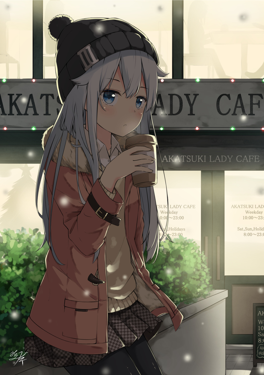 This is a pixiv picture whose title is 暁レディーカフェ.
