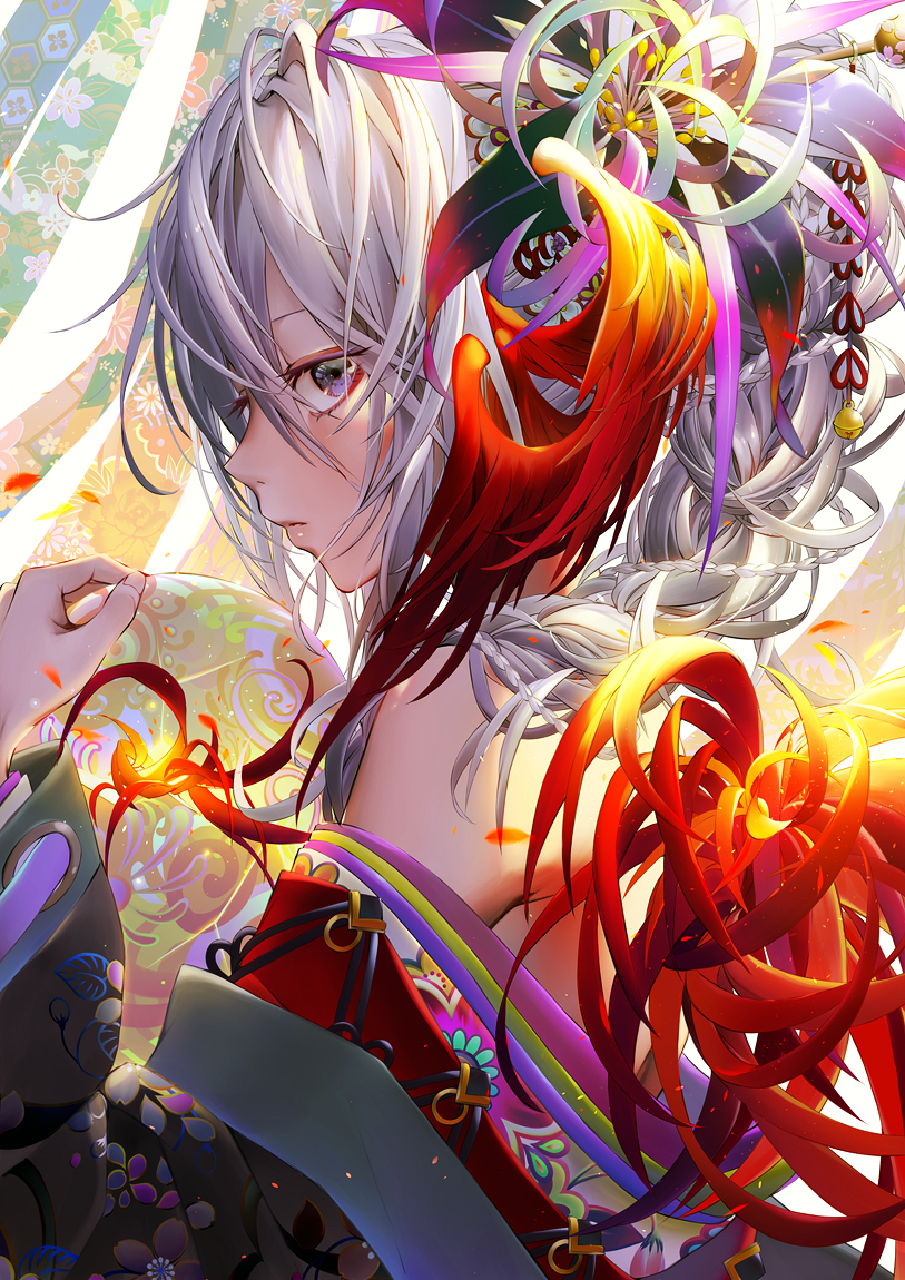 This is a pixiv picture whose title is 朱色の羽.