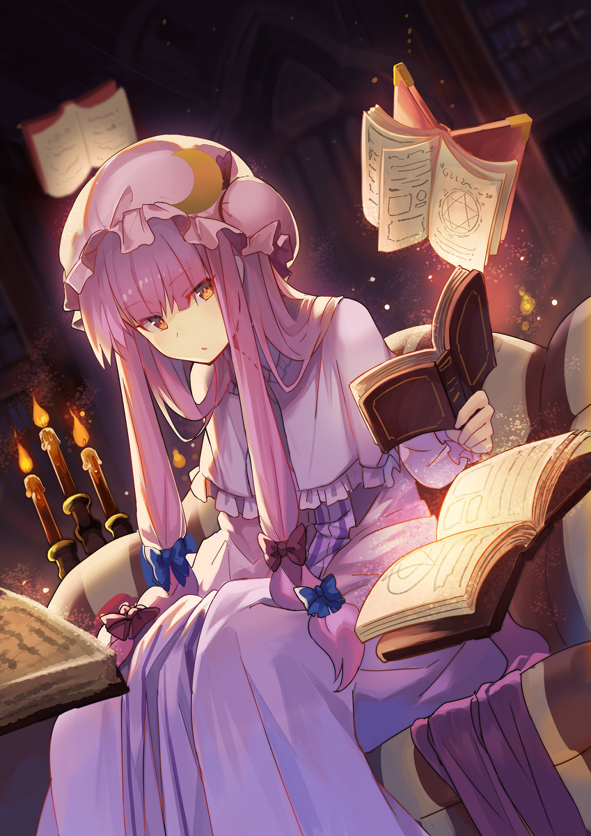 This is a pixiv picture whose title is 図書館の魔女.