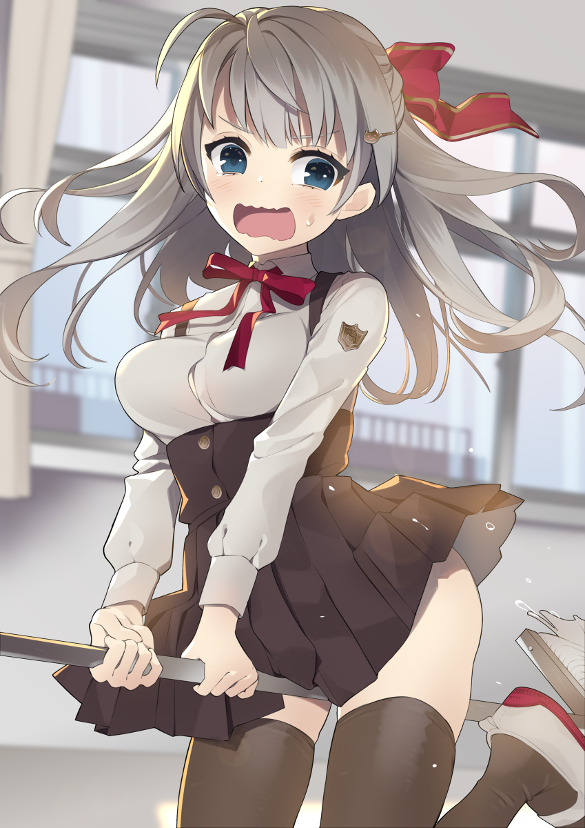 This is a pixiv picture whose title is 学級委員の女の子が掃除時間にこっそり魔法使いごっこしてた.