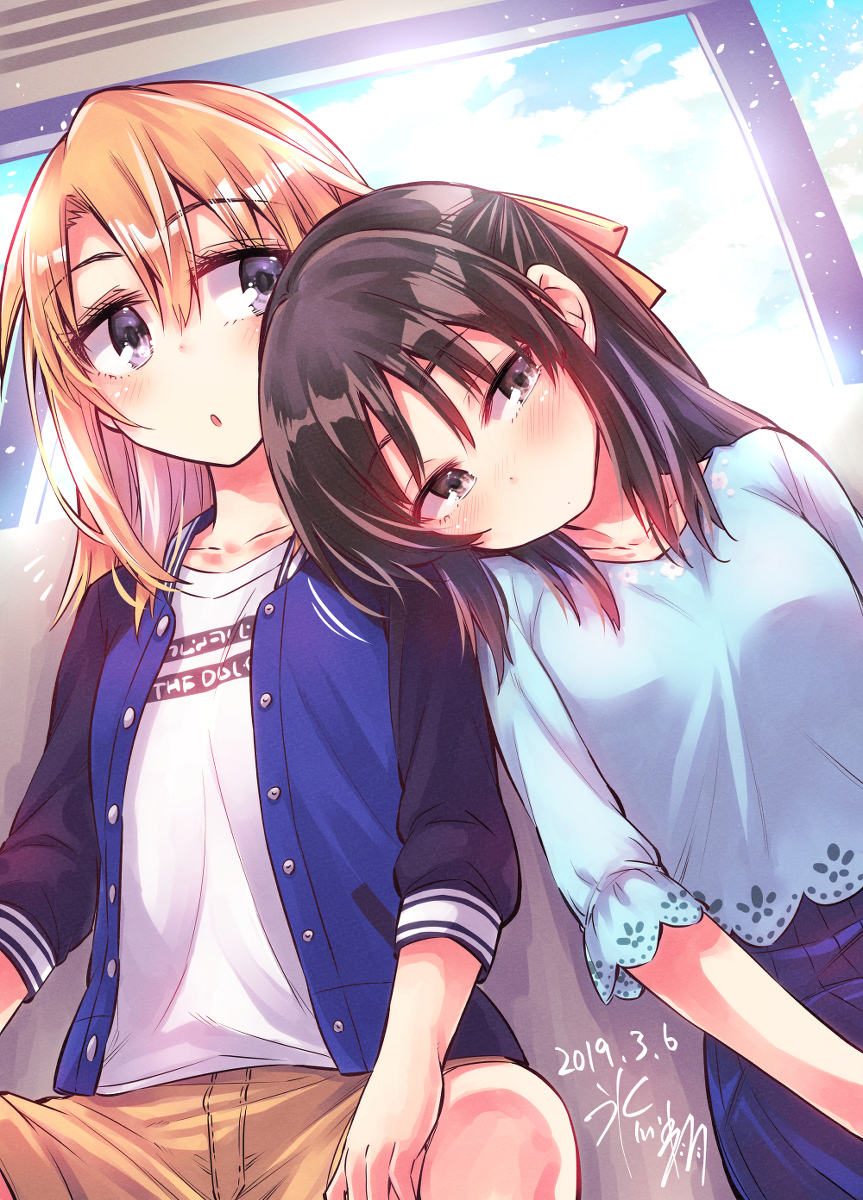 This is a pixiv picture whose title is 甘えてみたいけど甘え方がわからない.