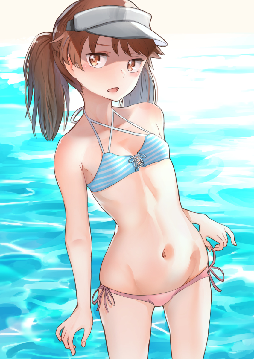 This is a pixiv picture whose title is 大艦虚乳主義.