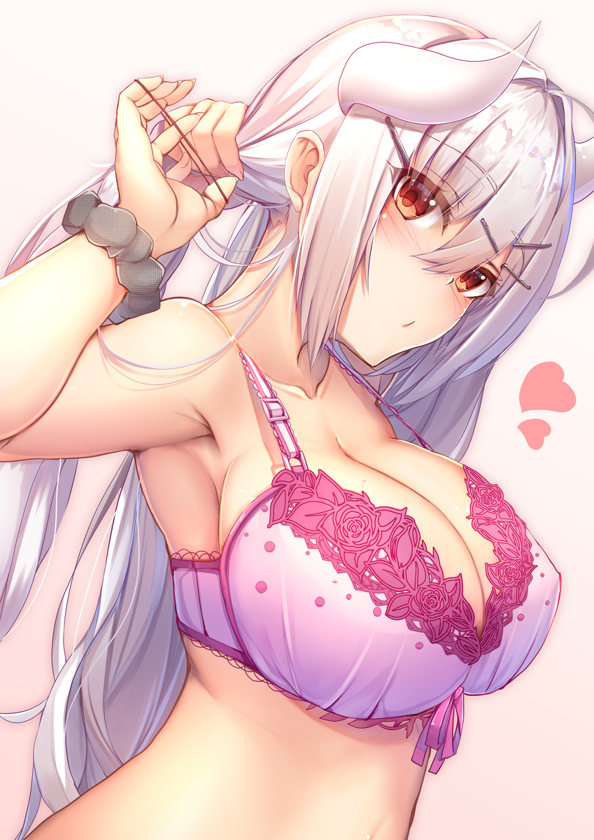 This is a pixiv picture whose title is 久しぶりにうちの嫁を描いてみた.