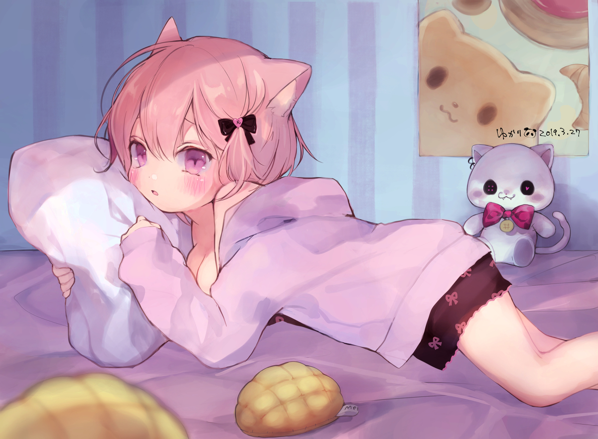This is a pixiv picture whose title is ねこみみっ.