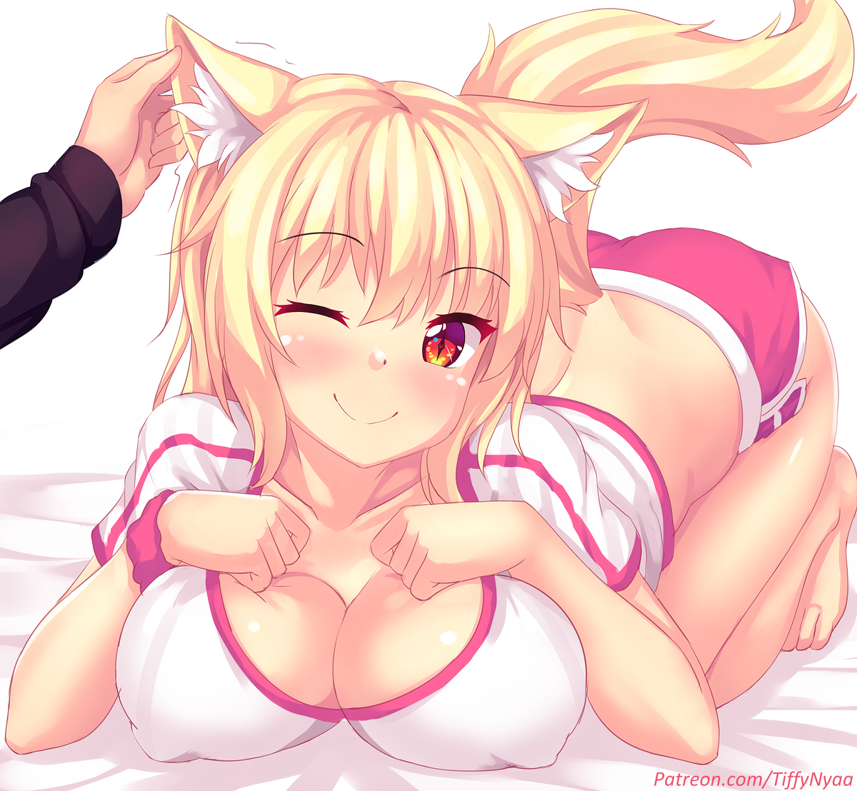 This is a pixiv picture whose title is Tiffy ear rub~~.