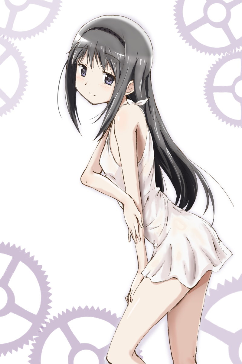 This is a pixiv picture whose title is 白服ほむほむ.