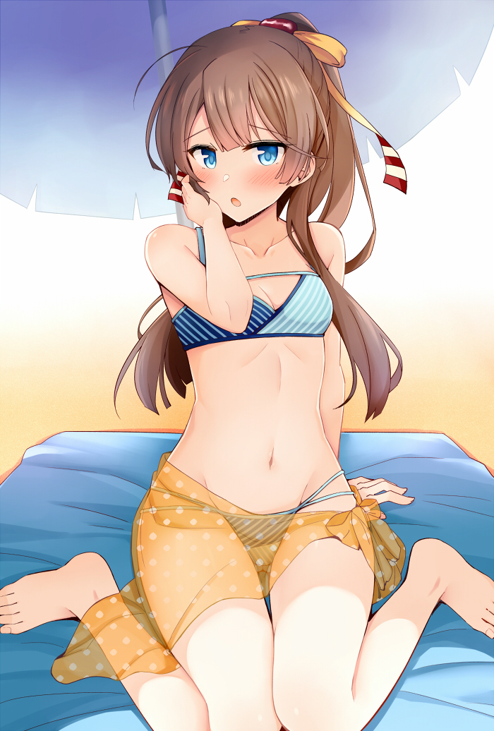 This is a pixiv picture whose title is 水着風雲.