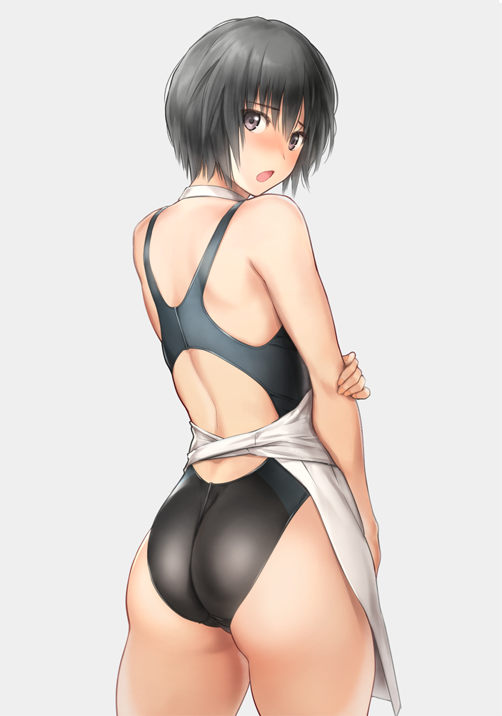 This is a pixiv picture whose title is エプロンｘ競泳水着の七咲.