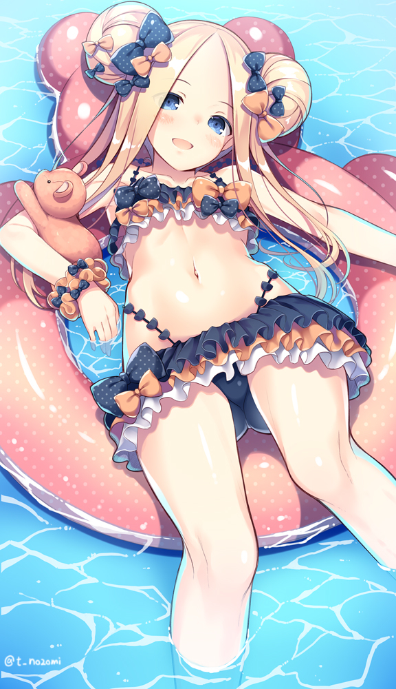 This is a pixiv picture whose title is 水着アビーちゃん.