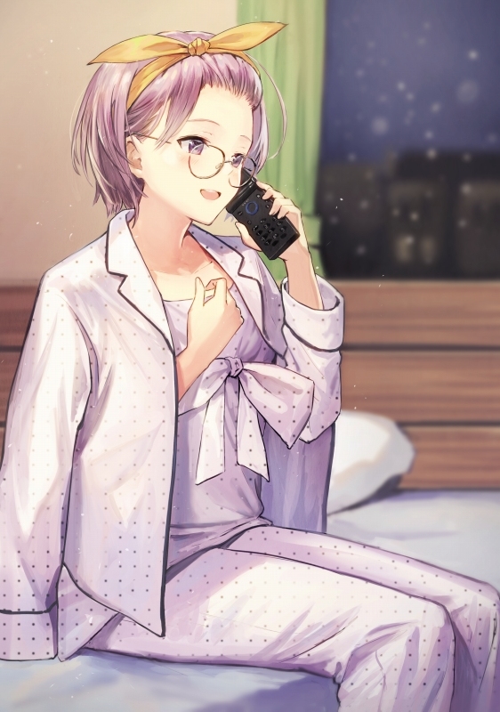 This is a pixiv picture whose title is 「もしもし、先輩ですか？」.