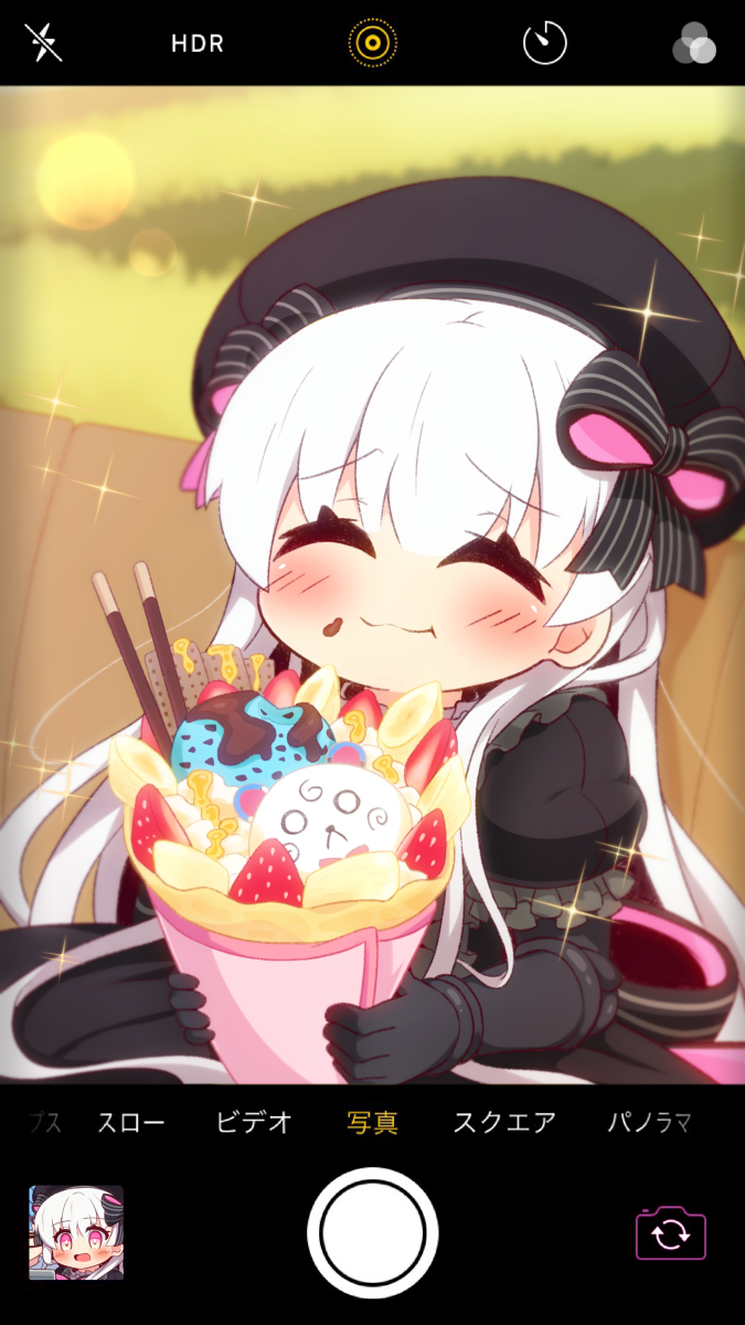 This is a pixiv picture whose title is クレープもぐもぐ.