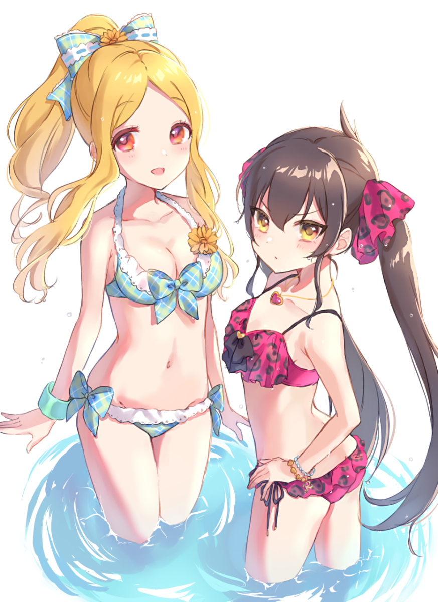 This is a pixiv picture whose title is 水着.