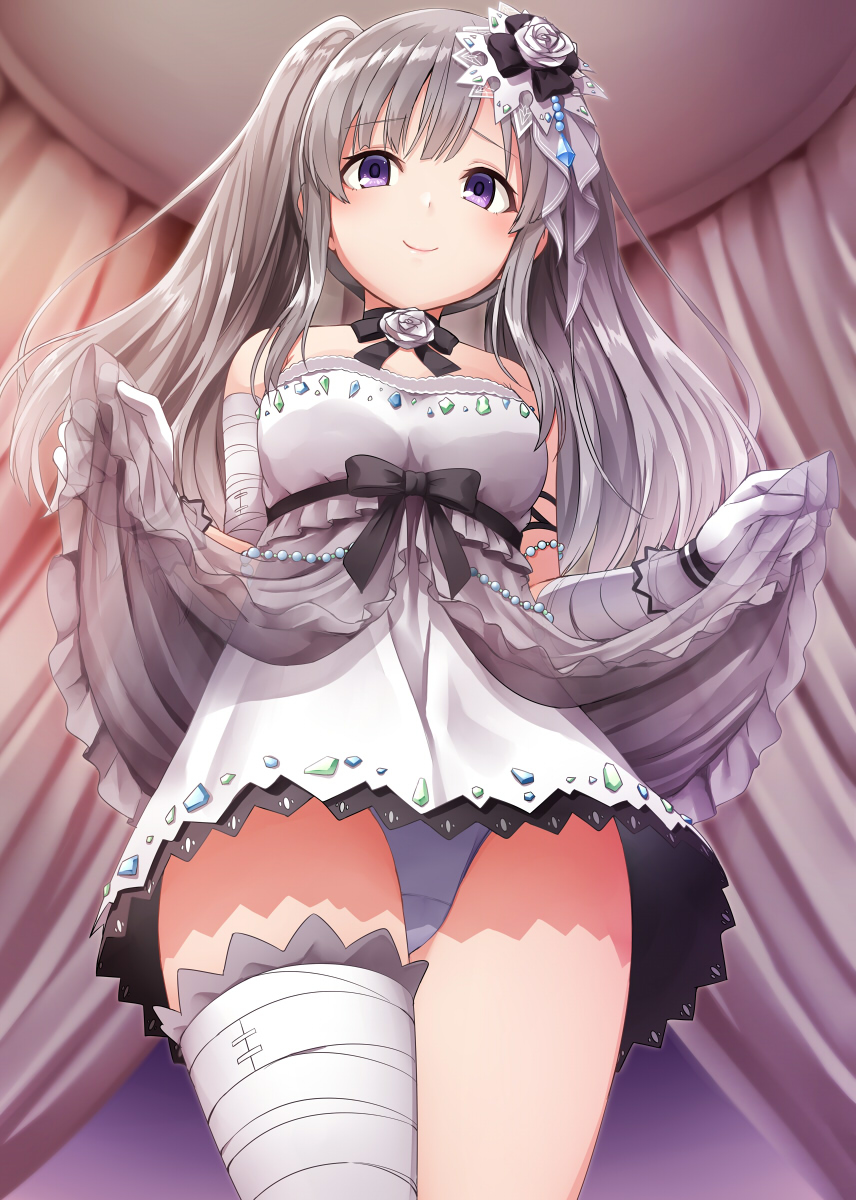 This is a pixiv picture whose title is たくしあげ霧子/キリコ族.
