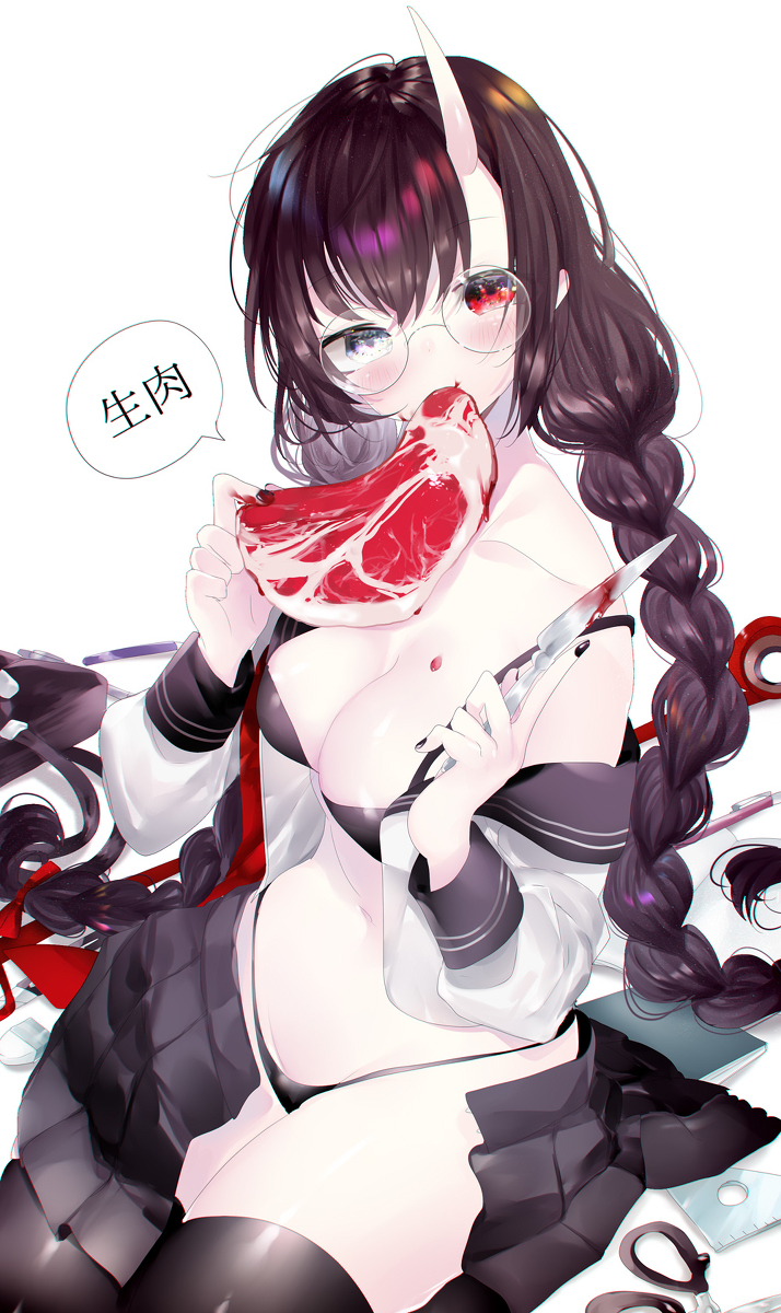 This is a pixiv picture whose title is 隣の地味子ちゃんは生肉が好き.