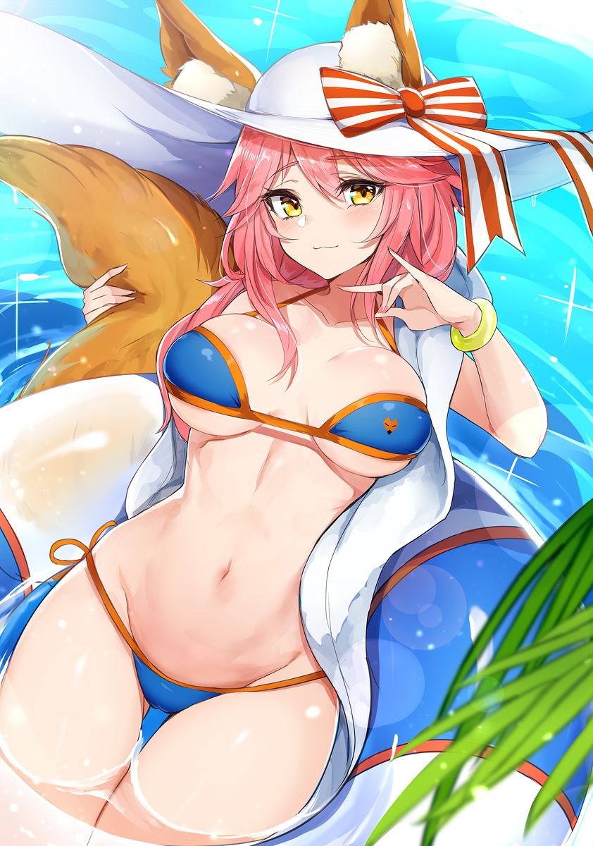 This is a pixiv picture whose title is 玉藻の前.