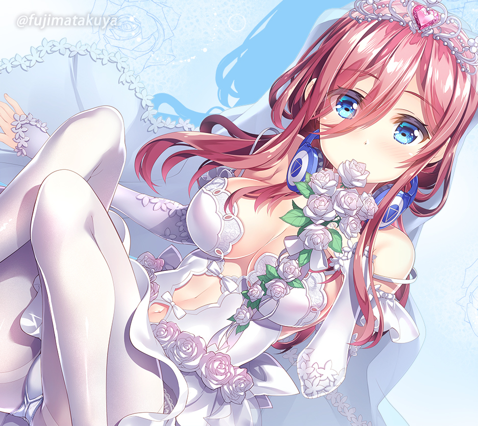 This is a pixiv picture whose title is ウェディング三玖ver.2.