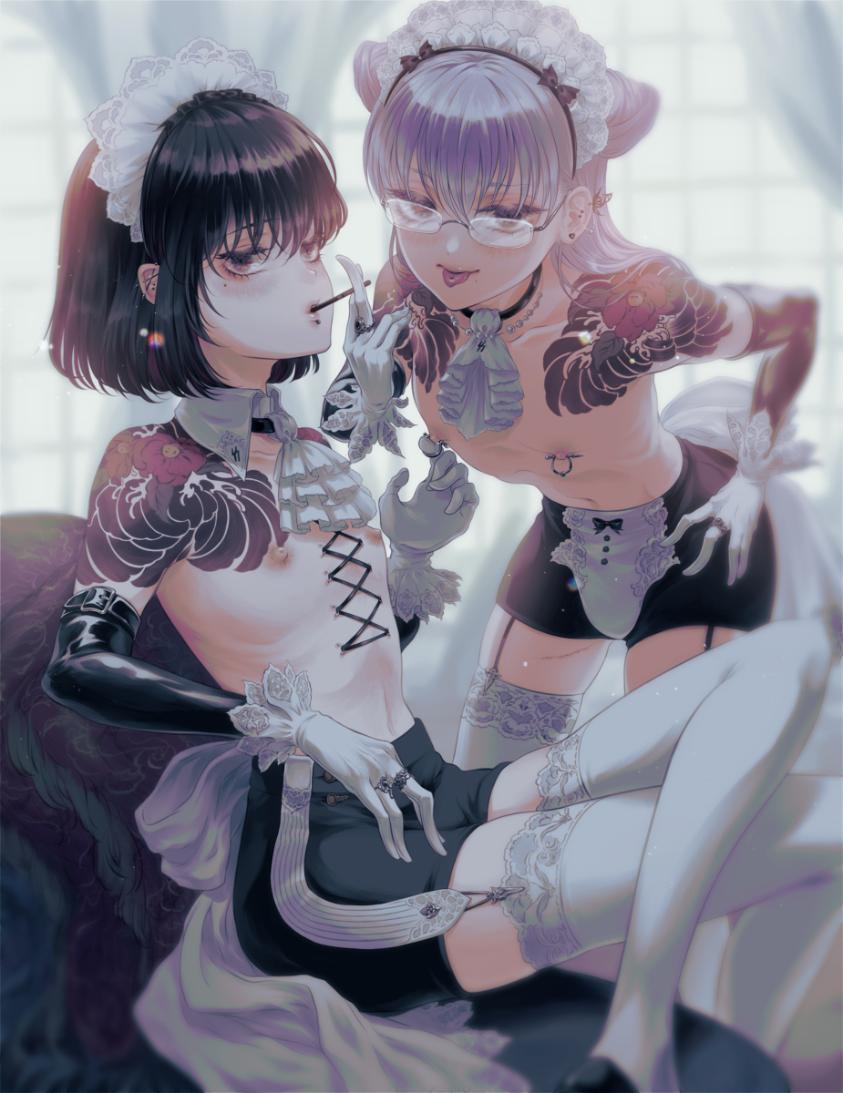 This is a pixiv picture whose title is 刺青メイド.