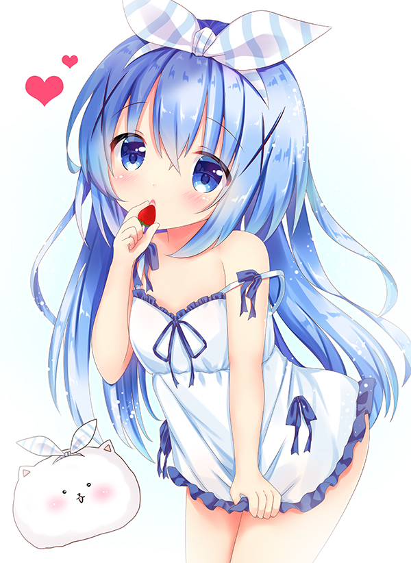 This is a pixiv picture whose title is イチゴはんぶんこしますか？♥.