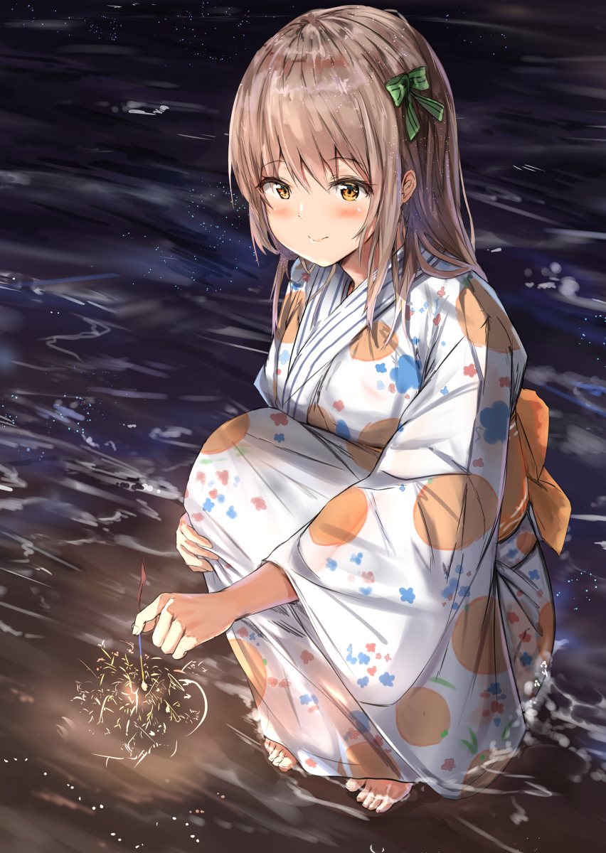 This is a pixiv picture whose title is 線香花火.